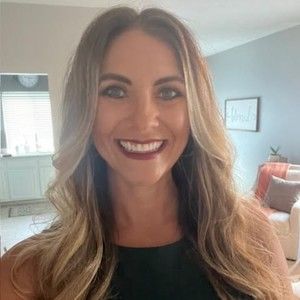 Meet your Posher, Desirae